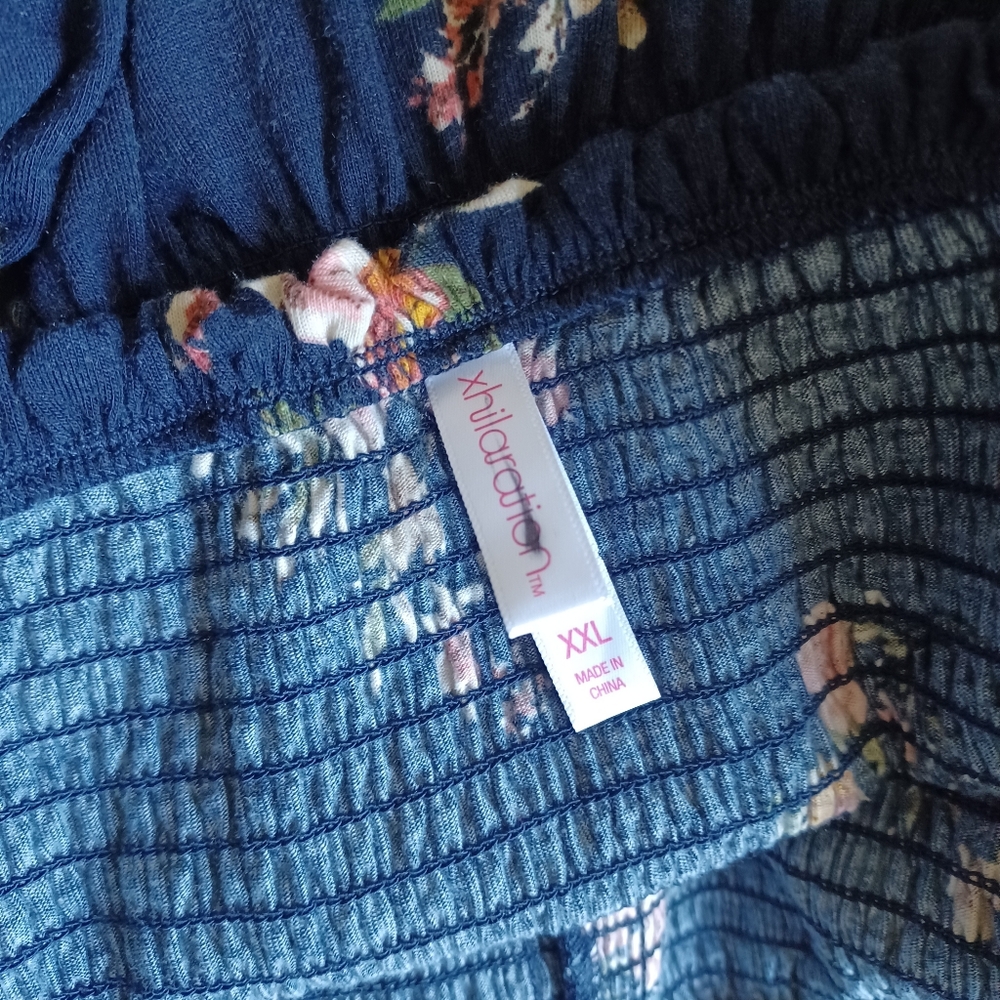 Xhilaration Smoked Floral Top - Picture 6 of 7